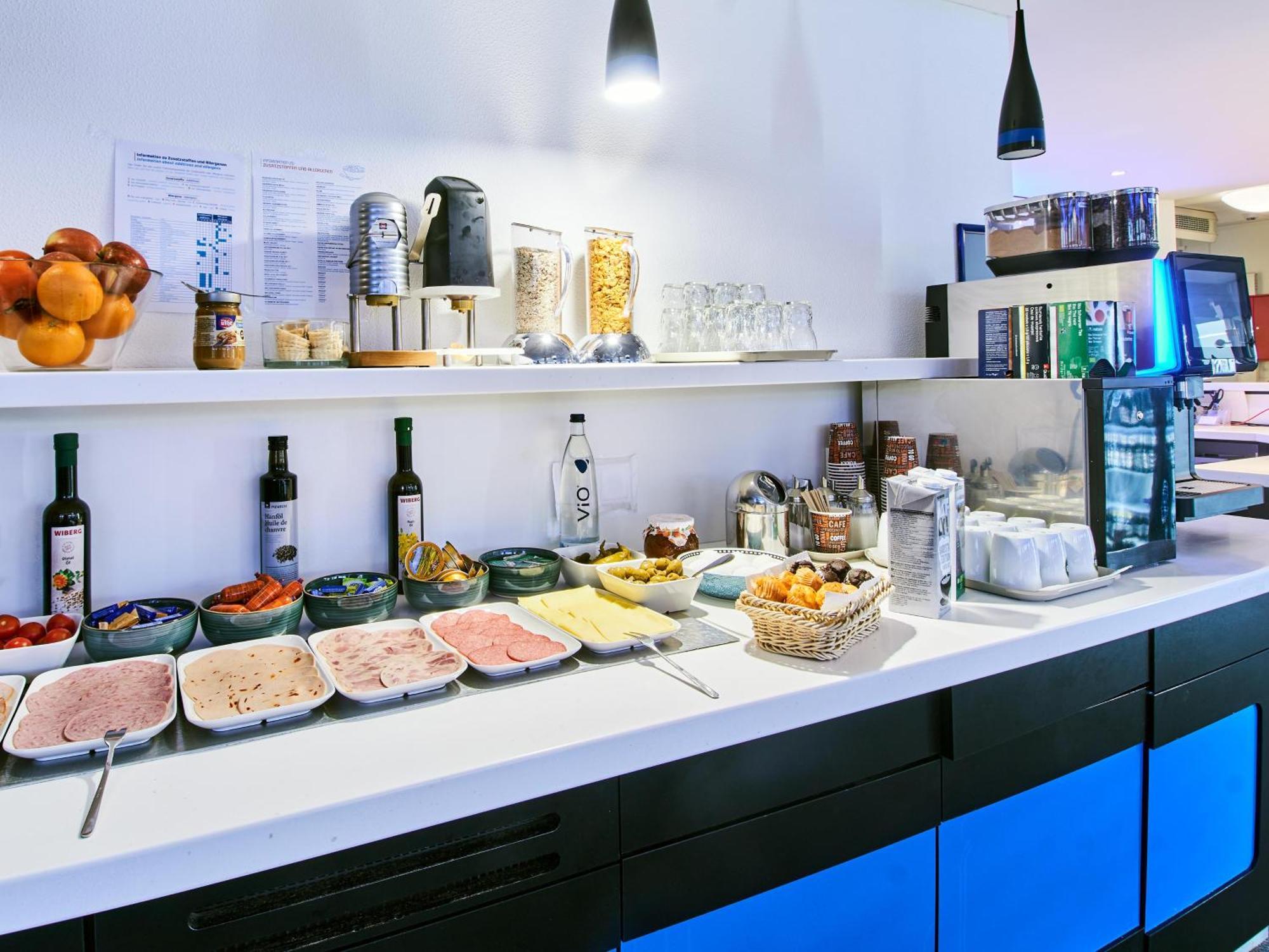 B&B Hotel Koeln-Marsdorf Екстер'єр фото
